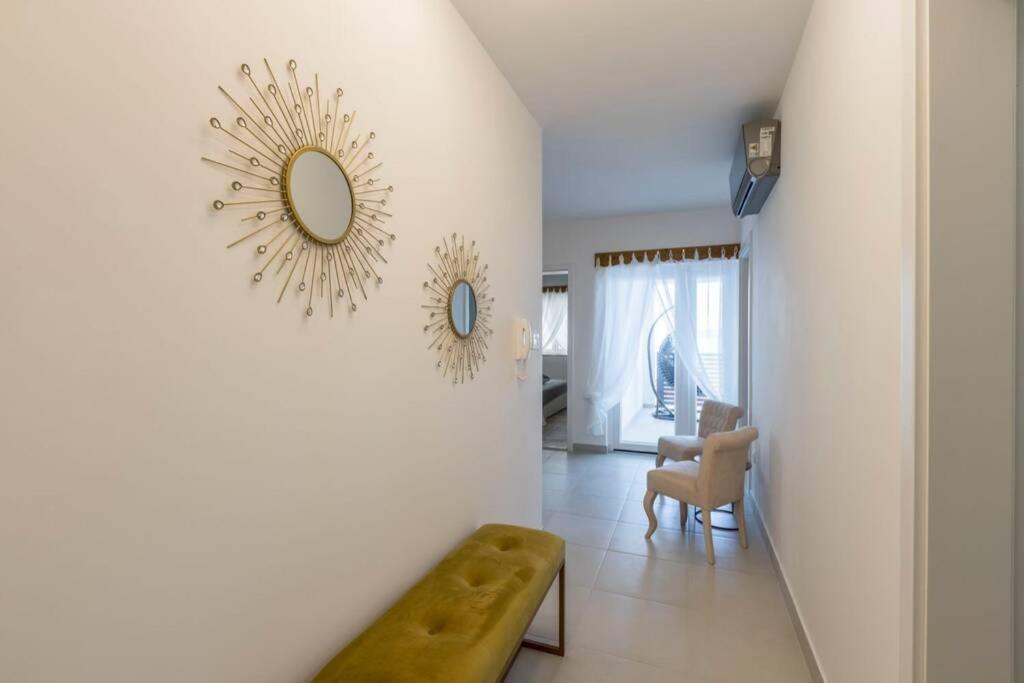 Apartment By Joe Trogir Eksteriør billede