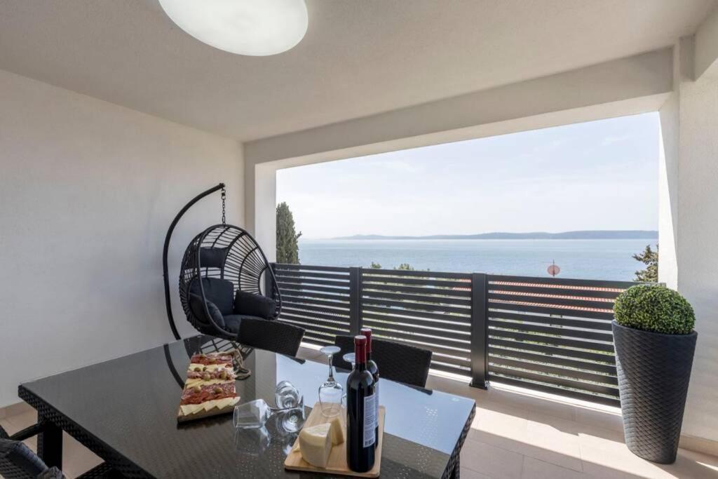 Apartment By Joe Trogir Eksteriør billede